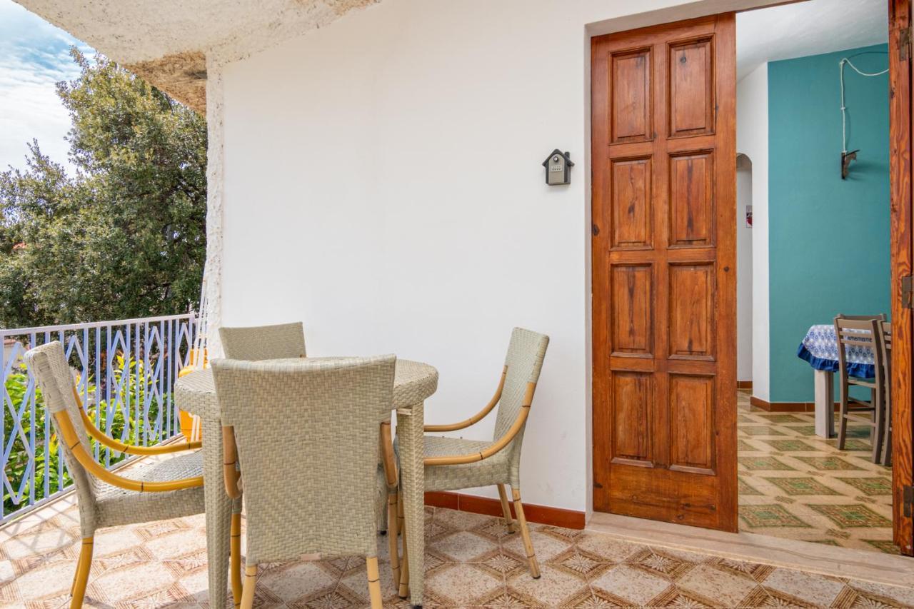 Apartmán Il Marinaio E Il Nostromo Cala Gonone Exteriér fotografie